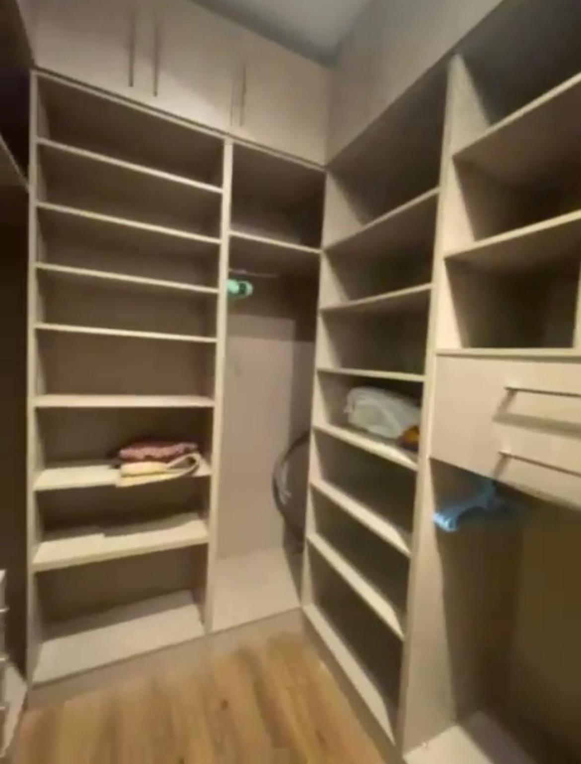 2 Spacious Bedrooms Cairo